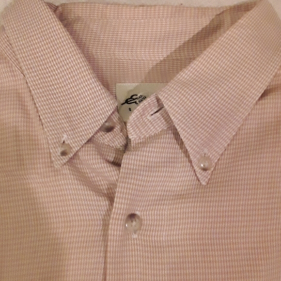 Eddie Bauer - button-down tan & wht ch - Picture 5 of 7